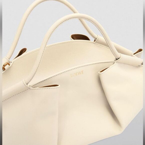 Loewe Paseo Small Leather Shoulder Bag in Angora Cream Color - Picture 2 of 13